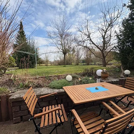 Haus Ostseesprung - Valentina Im Souterrain Mit Terrasse Und Gem Garten Bad Doberan