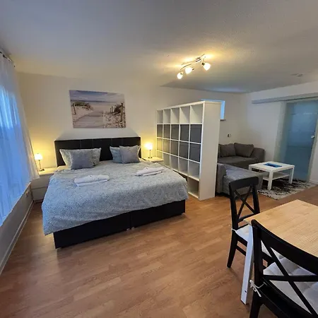 Haus Ostseesprung - Valentina Im Souterrain Mit Terrasse Und Gem Garten *